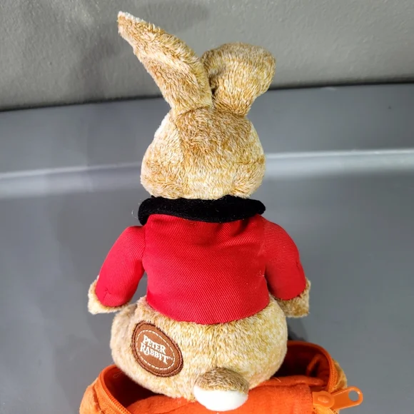 Peter Rabbit Plush - Picture 3 of 7
